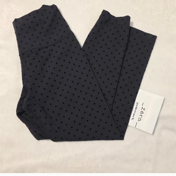 NWOT Lululemon POLKA FLOCK Align Leggings Size 8 Polka Dot 28" Nulu - Picture 2 of 6